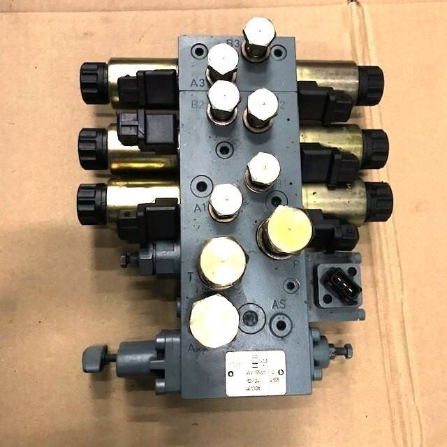 Hydraulic block for Caterpillar - Válvula hidráulica para Equipo de manutención: foto 1 Hydraulic block for Caterpillar - Válvula hidráulica para Equipo de manutención: foto 1