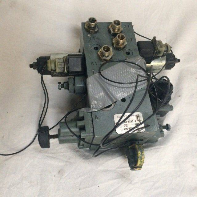 Hydraulic control for Still - Válvula hidráulica para Equipo de manutención: foto 1 Hydraulic control for Still - Válvula hidráulica para Equipo de manutención: foto 1