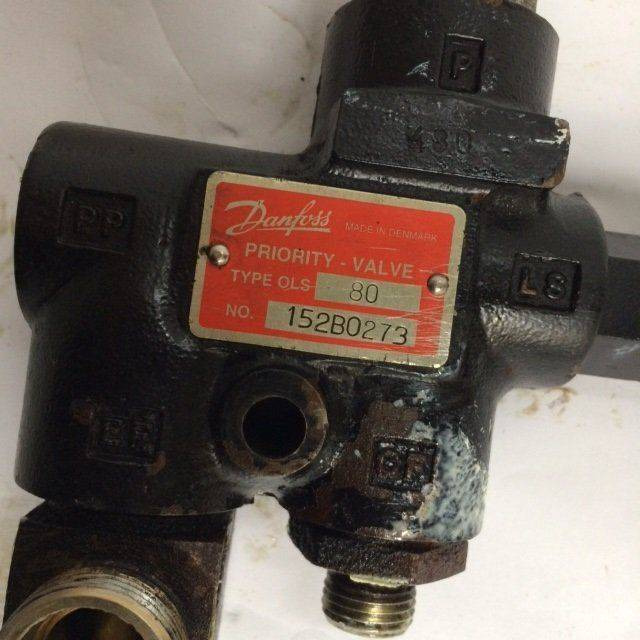 Hydraulic valve from Danfoss - Válvula hidráulica para Equipo de manutención: foto 3 Hydraulic valve from Danfoss - Válvula hidráulica para Equipo de manutención: foto 3