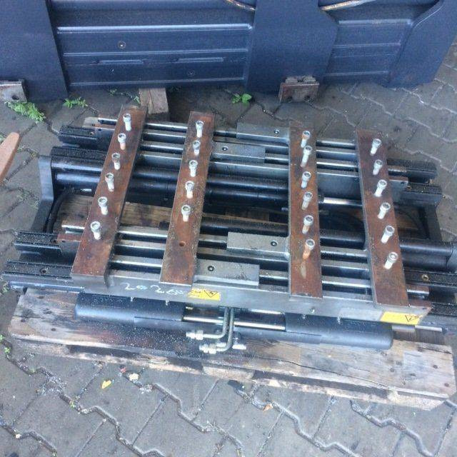 Kaup Double Pallet Handler with separate side shift - Implemento: foto 1 Kaup Double Pallet Handler with separate side shift - Implemento: foto 1