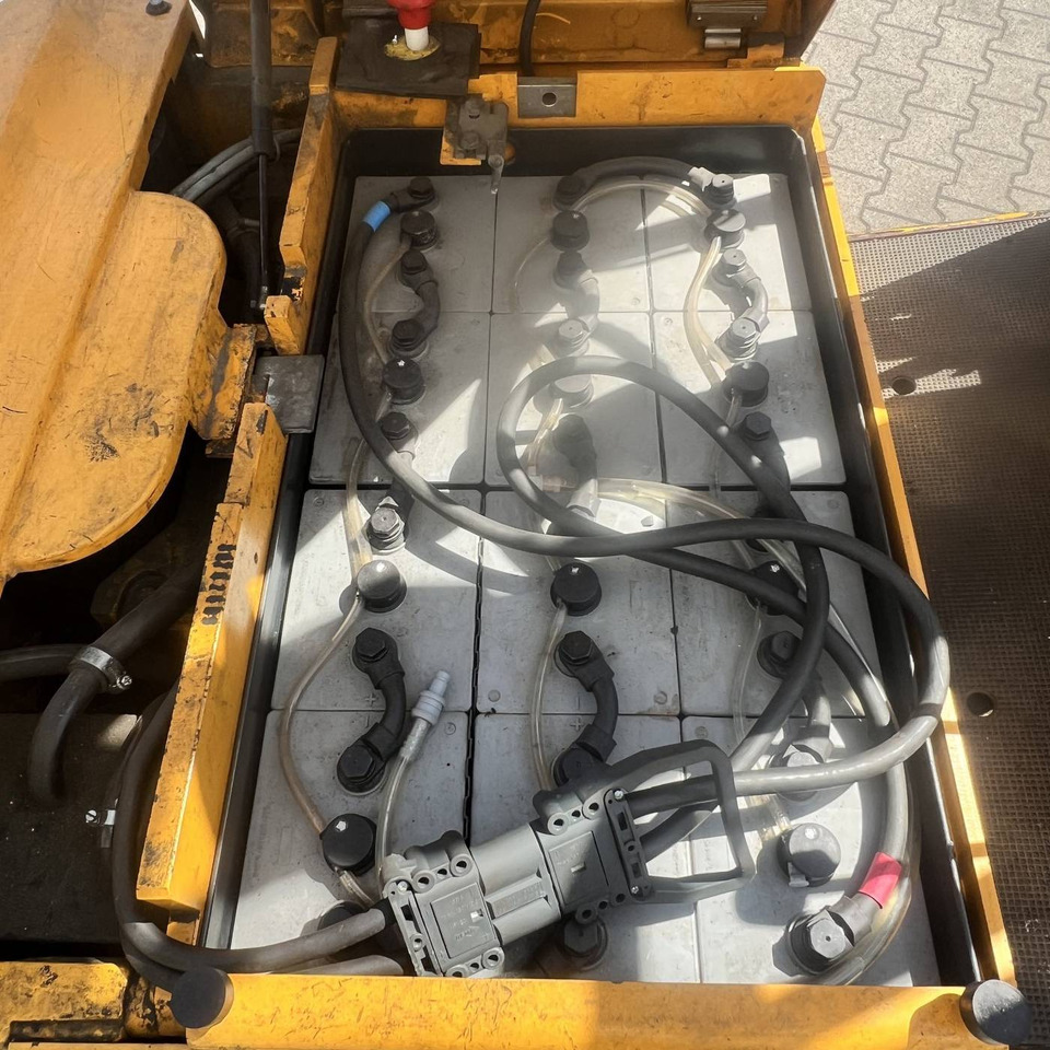 Carretilla elevadora eléctrica Jungheinrich EFG-DH15: foto 12 Carretilla elevadora eléctrica Jungheinrich EFG-DH15: foto 12