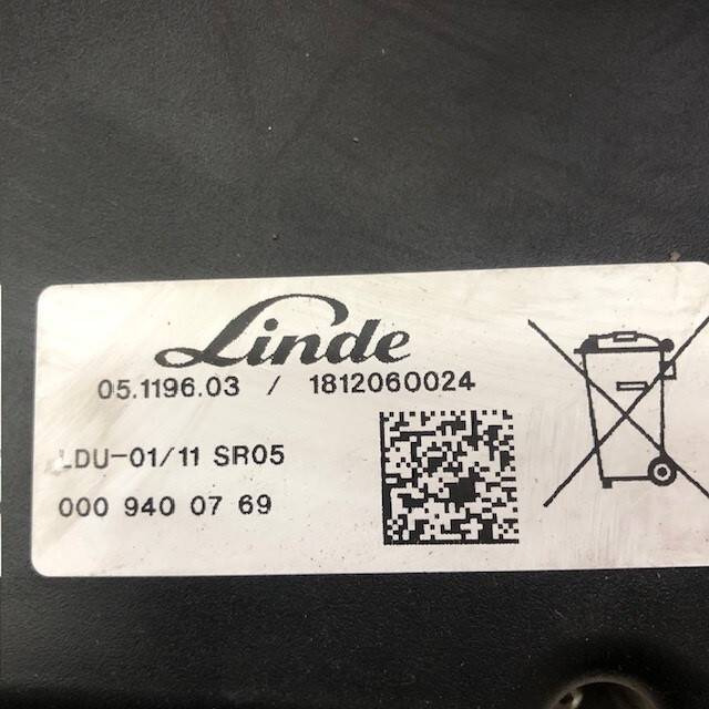 LDU-01/11 SR05 Display - Sistema eléctrico para Equipo de manutención: foto 3 LDU-01/11 SR05 Display - Sistema eléctrico para Equipo de manutención: foto 3