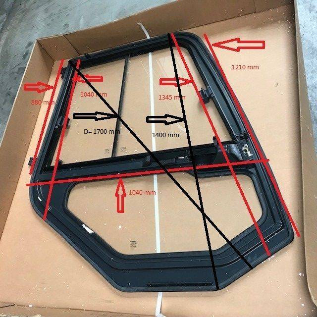Left door for Komatsu - Puerta y piezas para Equipo de manutención: foto 4 Left door for Komatsu - Puerta y piezas para Equipo de manutención: foto 4