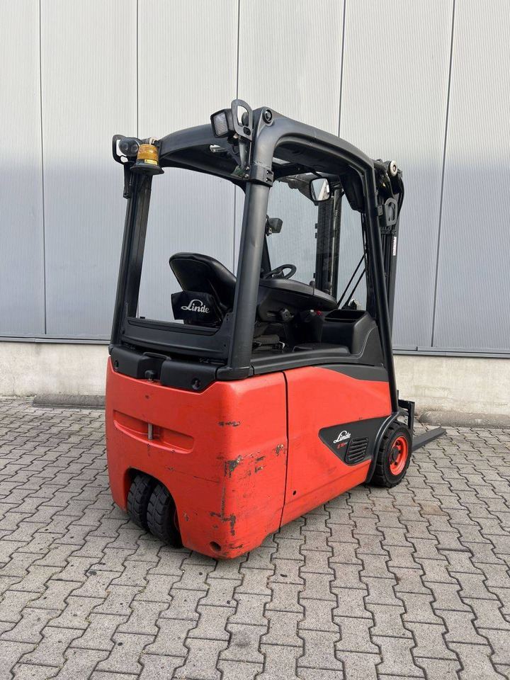 Linde E16H-02 (386) EVO - Carretilla elevadora eléctrica: foto 2 Linde E16H-02 (386) EVO - Carretilla elevadora eléctrica: foto 2
