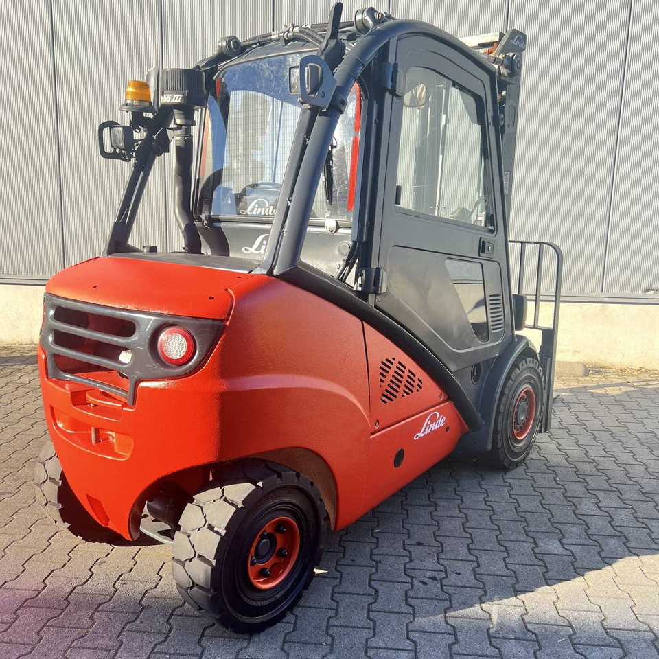 Linde H35D (393) - Carretilla elevadora diésel: foto 2 Linde H35D (393) - Carretilla elevadora diésel: foto 2