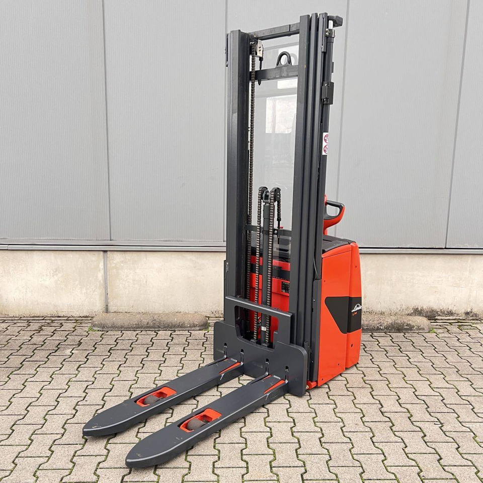 Linde L14 (1173) - Apilador: foto 5 Linde L14 (1173) - Apilador: foto 5