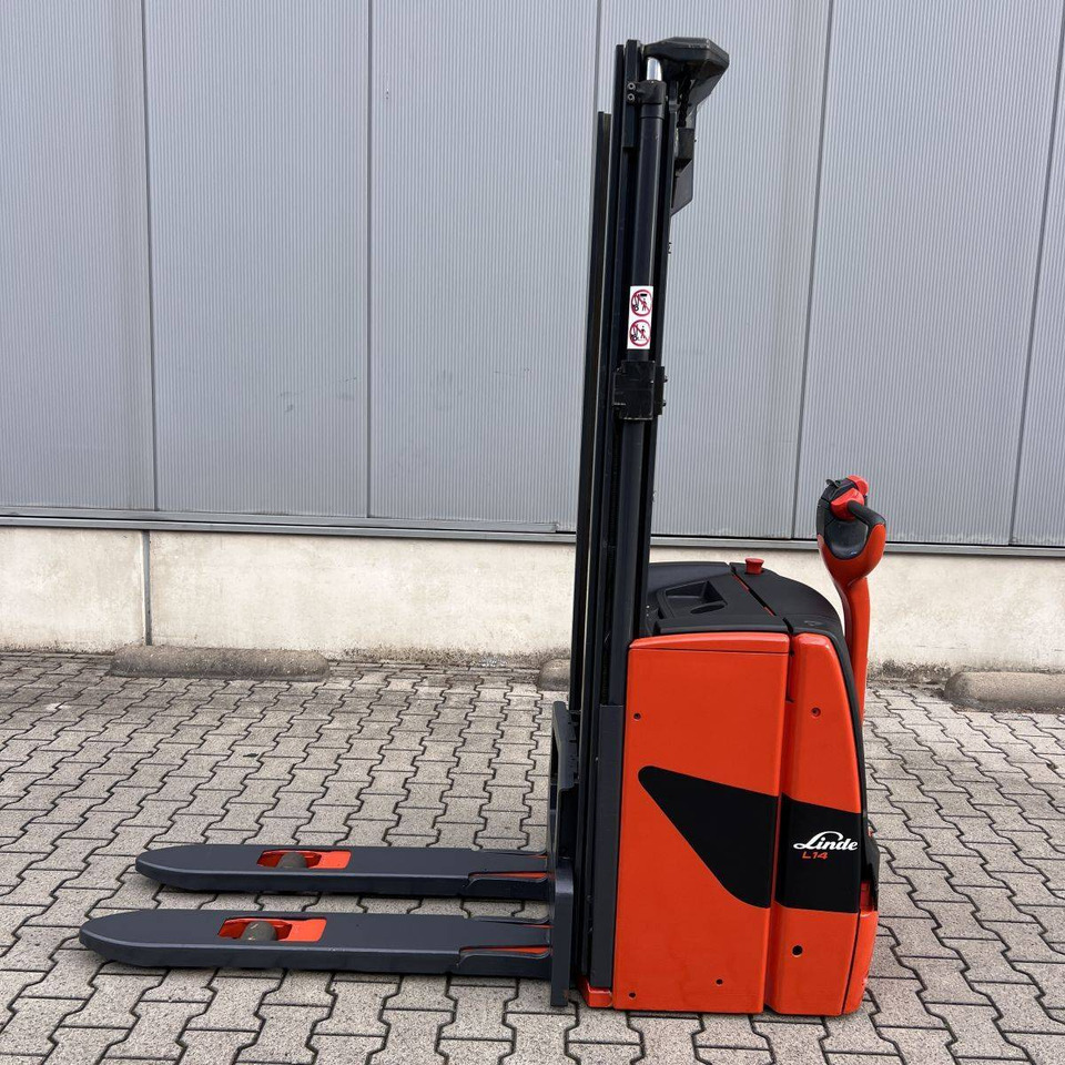 Linde L14 (1173) - Apilador: foto 4 Linde L14 (1173) - Apilador: foto 4