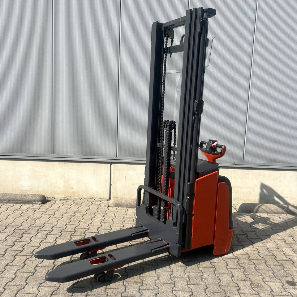 Apilador Linde L16i (372): foto 7 Apilador Linde L16i (372): foto 7