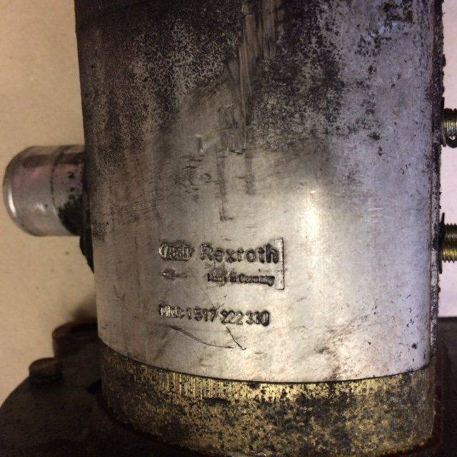 Pump motor for Linde series 337 - Motor y piezas para Equipo de manutención: foto 4 Pump motor for Linde series 337 - Motor y piezas para Equipo de manutención: foto 4