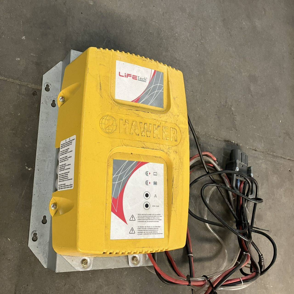 Hawker 24V/60A Life Tech (2) - Recambio para Equipo de manutención: foto 2 Hawker 24V/60A Life Tech (2) - Recambio para Equipo de manutención: foto 2
