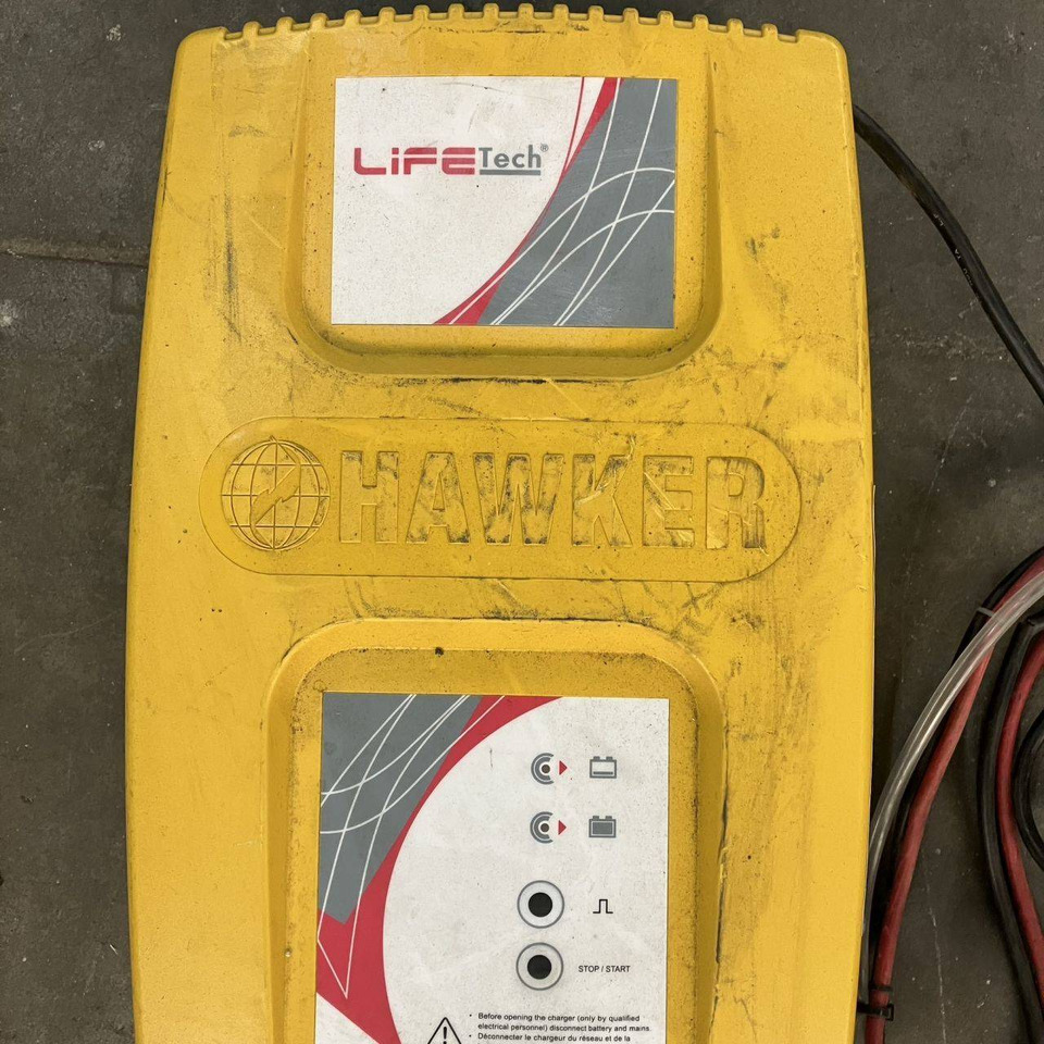 Hawker 24V/60A Life Tech (2) - Recambio para Equipo de manutención: foto 3 Hawker 24V/60A Life Tech (2) - Recambio para Equipo de manutención: foto 3