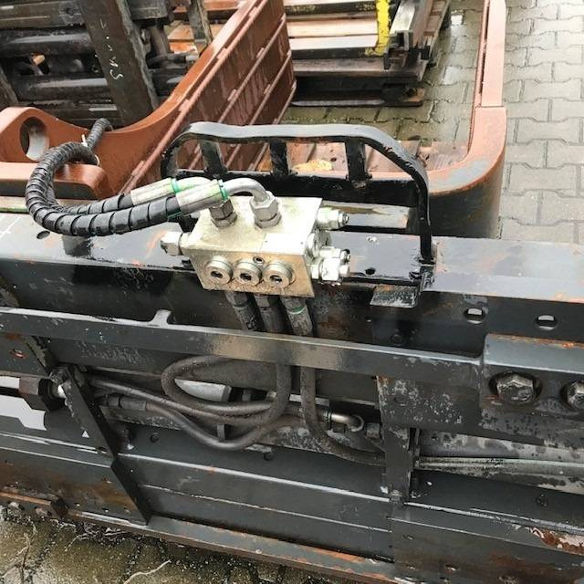 Stabau Bale Clamp - Pinza: foto 2 Stabau Bale Clamp - Pinza: foto 2