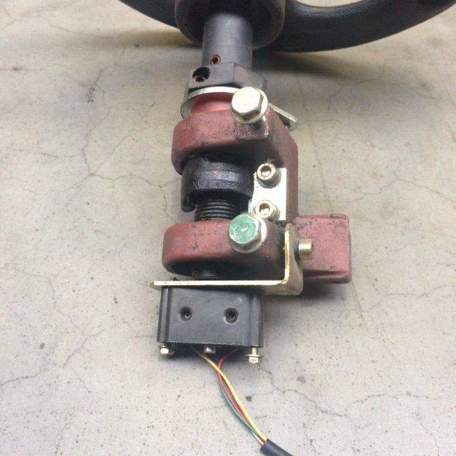 Steering Column with Steering wheel for Linde - Volante para Equipo de manutención: foto 2 Steering Column with Steering wheel for Linde - Volante para Equipo de manutención: foto 2