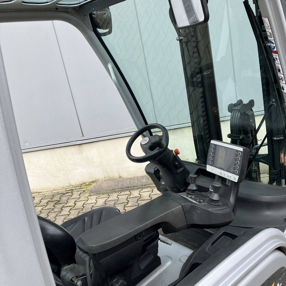 Still RX20-20P - Carretilla elevadora eléctrica: foto 4 Still RX20-20P - Carretilla elevadora eléctrica: foto 4