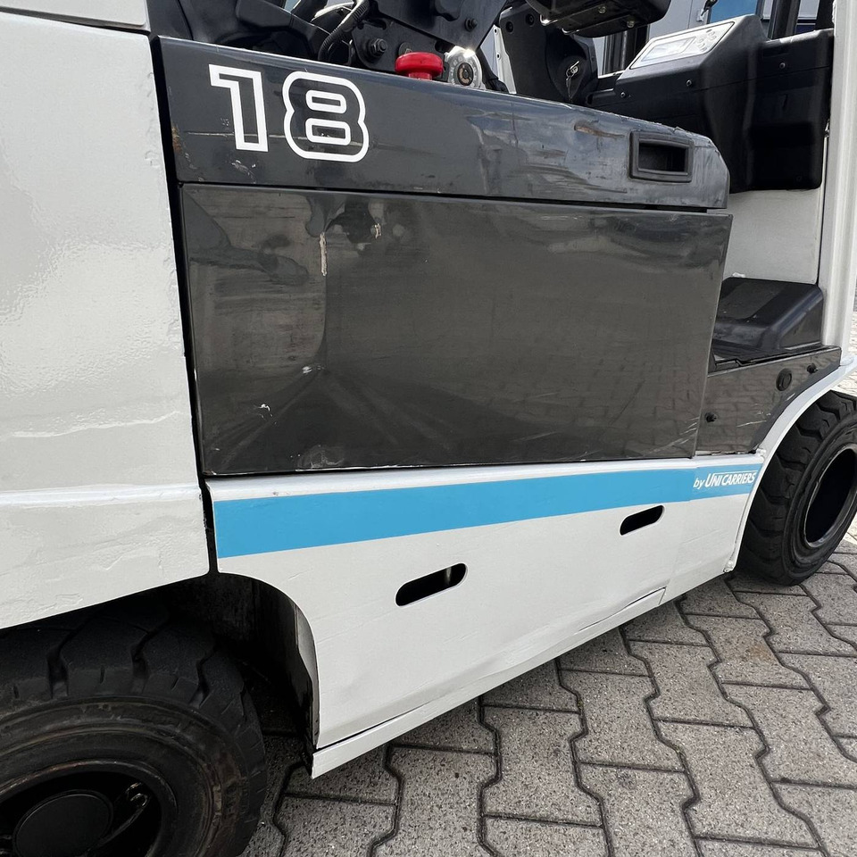 Unicarriers EF18 (JAG1N1L18Q) - Carretilla elevadora eléctrica: foto 5 Unicarriers EF18 (JAG1N1L18Q) - Carretilla elevadora eléctrica: foto 5
