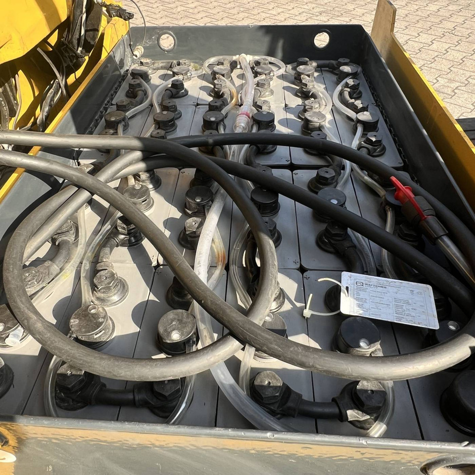 Arrendamiento de  Yale ERP16ATF (SWB) Yale ERP16ATF (SWB): foto 9