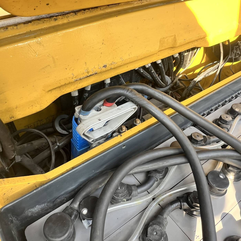 Arrendamiento de  Yale ERP16ATF (SWB) Yale ERP16ATF (SWB): foto 11