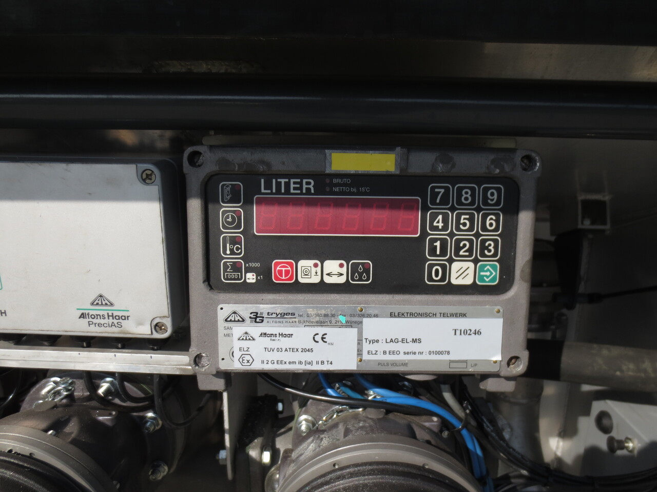 SCANIA G370 - Camión cisterna: foto 2 SCANIA G370 - Camión cisterna: foto 2