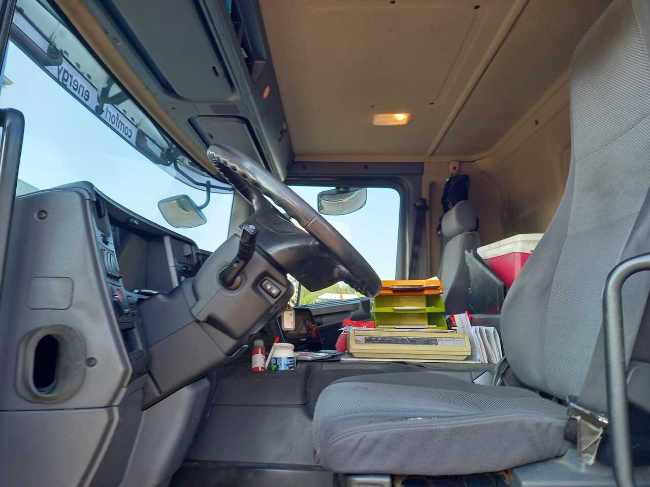 Scania PRT - Camión cisterna: foto 3 Scania PRT - Camión cisterna: foto 3