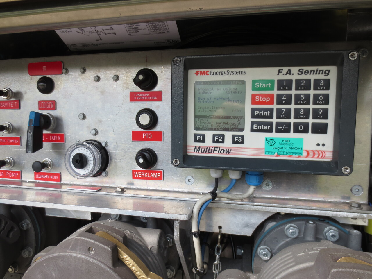 VOLVO FM - Camión cisterna: foto 2 VOLVO FM - Camión cisterna: foto 2