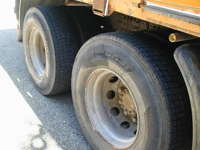 Volvo FH 12 6x4 Volvo FH 12 6x4 - Camión caja abierta, Camión grúa: foto 5 Volvo FH 12 6x4 Volvo FH 12 6x4 - Camión caja abierta, Camión grúa: foto 5