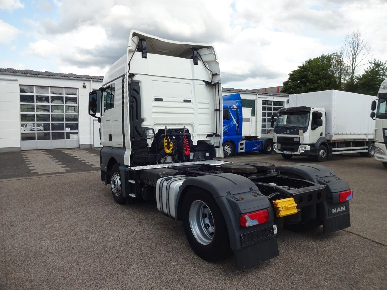 MAN TGX 18.460, XLX, Intarder, ACC - Cabeza tractora: foto 5 MAN TGX 18.460, XLX, Intarder, ACC - Cabeza tractora: foto 5