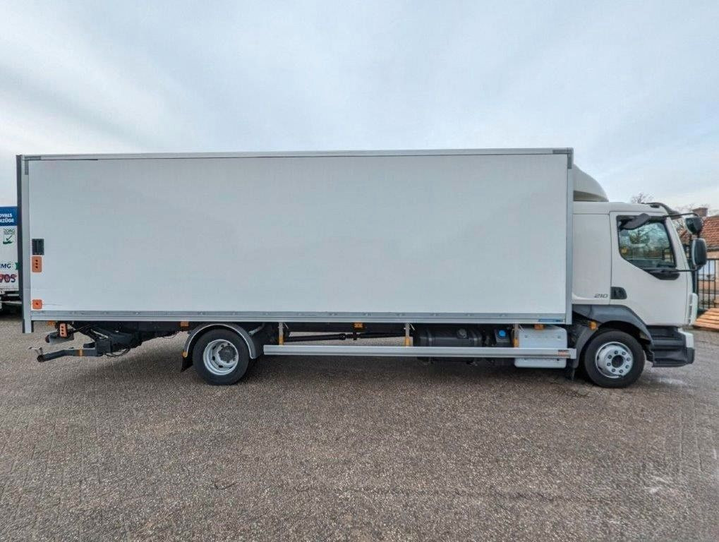 Volvo FL 210, 12tn., Isolirt, Autom, wie neu - Camión caja cerrada: foto 2 Volvo FL 210, 12tn., Isolirt, Autom, wie neu - Camión caja cerrada: foto 2