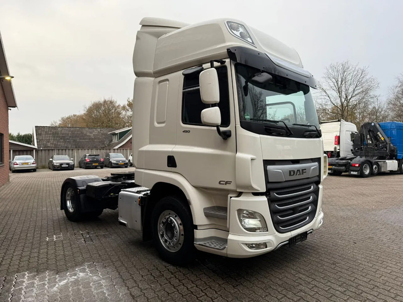 DAF CF 450 4X2 Space Cab LED Retarder Alcoa dura Bright 296.210 KM! German truck - Cabeza tractora: foto 4 DAF CF 450 4X2 Space Cab LED Retarder Alcoa dura Bright 296.210 KM! German truck - Cabeza tractora: foto 4