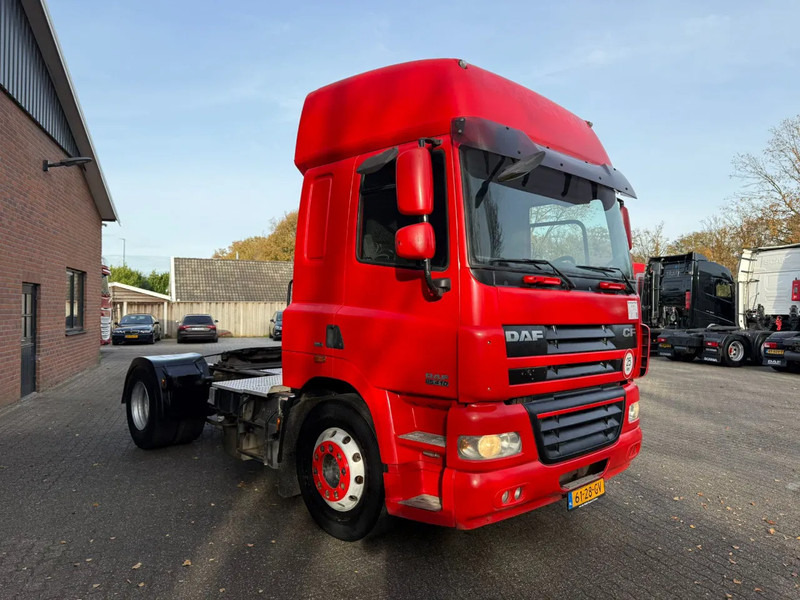 DAF CF 85.410 MMBS! Lanbouwkenteken, handgeschakeld, pto voorbereiding - Cabeza tractora: foto 4 DAF CF 85.410 MMBS! Lanbouwkenteken, handgeschakeld, pto voorbereiding - Cabeza tractora: foto 4