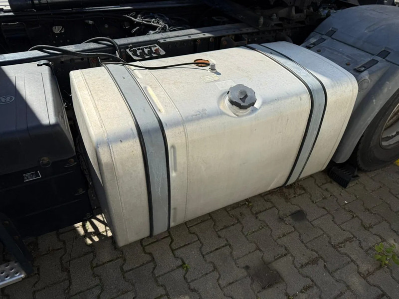 Cabeza tractora MAN TGX 18.440 XXL NO Gearbox & NO Engine, complete brief: foto 7