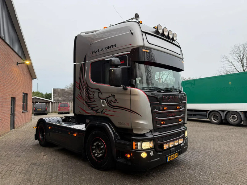 Scania R580 V8 Silver Griffin 033/100 Original NL, Full air - Cabeza tractora: foto 5 Scania R580 V8 Silver Griffin 033/100 Original NL, Full air - Cabeza tractora: foto 5