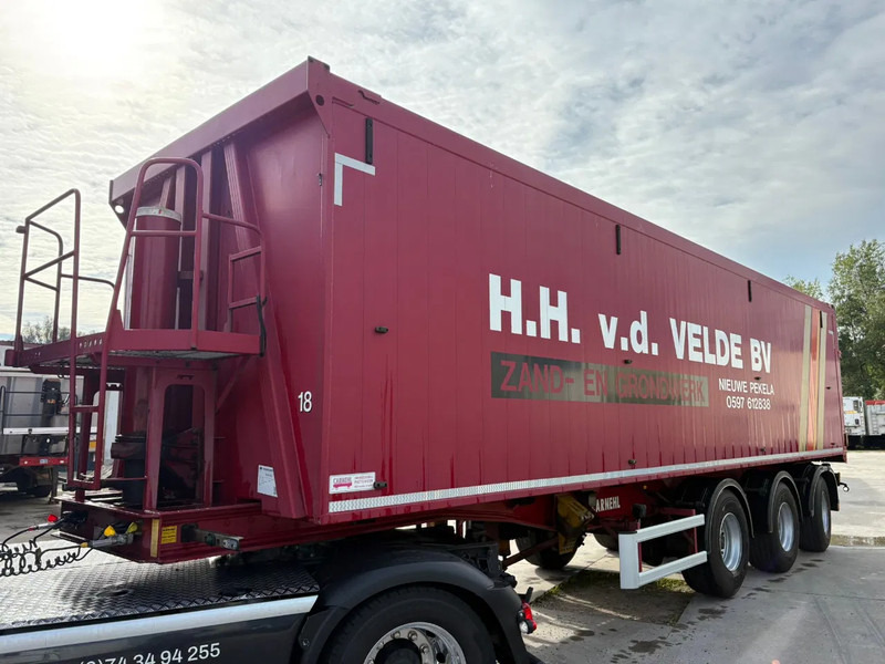 Carnehl 60m3 10 tons assen Bietenrek&Klep/deuren Stuuras Liftas Nieuwe APK! - Semirremolque volquete: foto 1 Carnehl 60m3 10 tons assen Bietenrek&Klep/deuren Stuuras Liftas Nieuwe APK! - Semirremolque volquete: foto 1