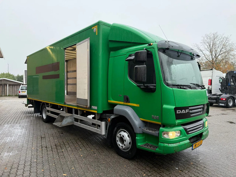 Camión caja cerrada DAF LF 55.180 7.3M Koffer 1500KG LBW Zijdeur NL Truck: foto 5