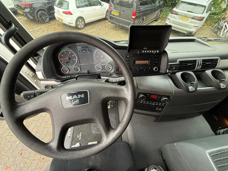 Camión caja cerrada MAN TGS 26.320 Koffer Stuuras AHK 2.500KG LBW 319.460KM! NL Truck: foto 17 Camión caja cerrada MAN TGS 26.320 Koffer Stuuras AHK 2.500KG LBW 319.460KM! NL Truck: foto 17
