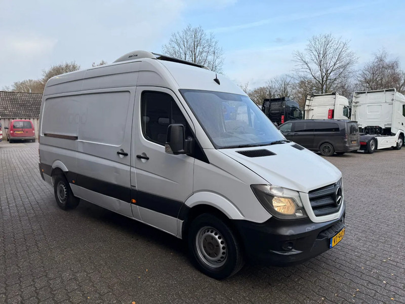 Mercedes-Benz Sprinter 314 Dual Zone Frigo -30/+30 AUT. APK/TUV 06-2026 - Furgoneta frigorifica: foto 2 Mercedes-Benz Sprinter 314 Dual Zone Frigo -30/+30 AUT. APK/TUV 06-2026 - Furgoneta frigorifica: foto 2