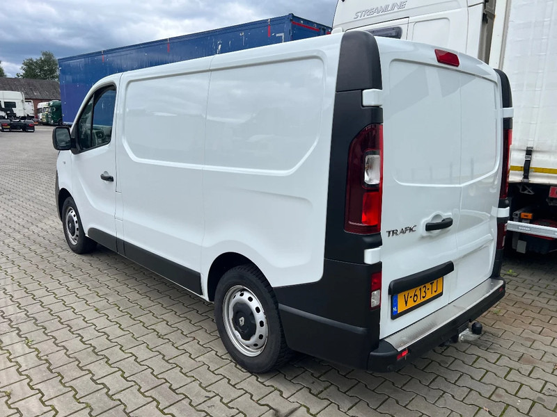 Renault Trafic 1.6 dCi L1H1 Airco/Klima Zijdeur Trekhaak EURO 6 - Furgoneta pequeña: foto 4 Renault Trafic 1.6 dCi L1H1 Airco/Klima Zijdeur Trekhaak EURO 6 - Furgoneta pequeña: foto 4