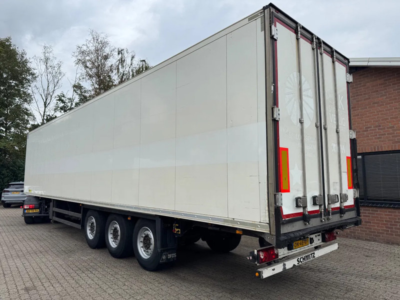 Schmitz Cargobull SKO 24 5x Meatrails Rohrbahnen Fleisch Carrier Vector 1950MT - Semirremolque isotérmico: foto 3 Schmitz Cargobull SKO 24 5x Meatrails Rohrbahnen Fleisch Carrier Vector 1950MT - Semirremolque isotérmico: foto 3