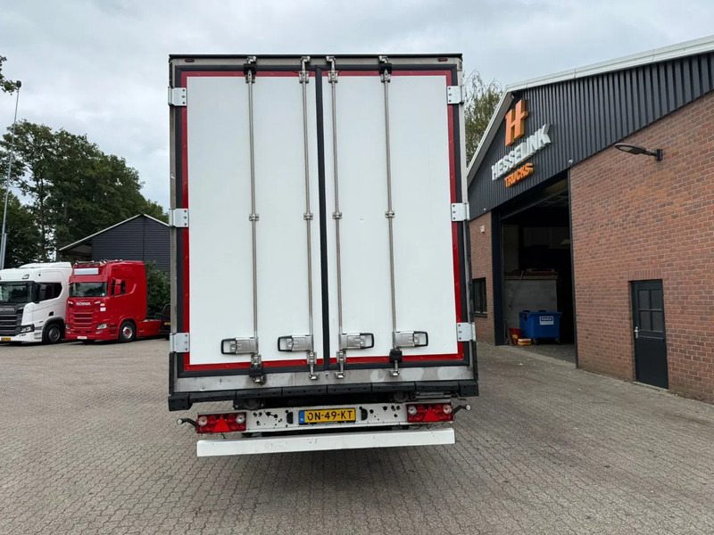 Schmitz Cargobull SKO 24 5x Meatrails Rohrbahnen Fleisch Carrier Vector 1950MT vol met vleeshaken en 2 reservewielen - Semirremolque isotérmico: foto 5 Schmitz Cargobull SKO 24 5x Meatrails Rohrbahnen Fleisch Carrier Vector 1950MT vol met vleeshaken en 2 reservewielen - Semirremolque isotérmico: foto 5