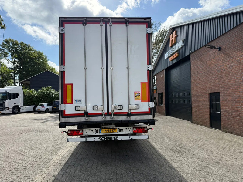 Schmitz Cargobull SKO 24 5x Meatrails Rohrbahnen Fleisch Hooks Carrier Vector 1950MT - Semirremolque isotérmico: foto 4 Schmitz Cargobull SKO 24 5x Meatrails Rohrbahnen Fleisch Hooks Carrier Vector 1950MT - Semirremolque isotérmico: foto 4