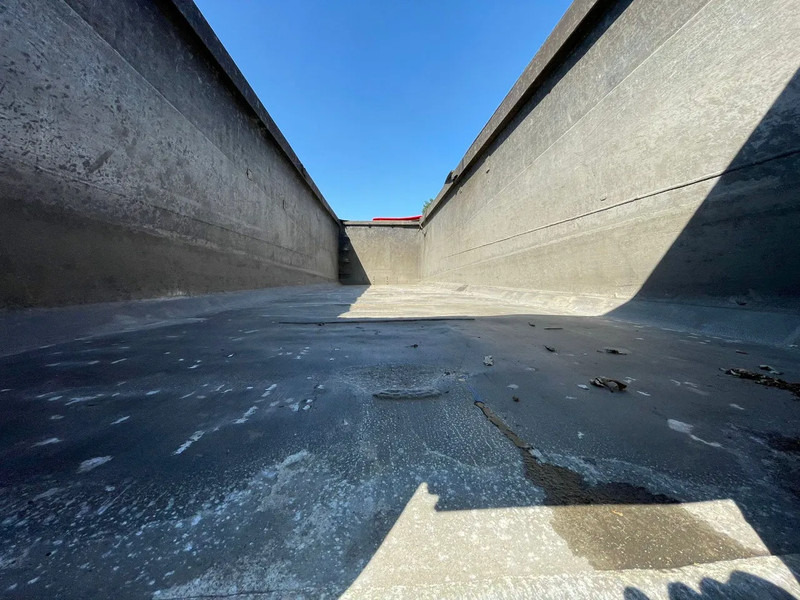 Semirremolque volquete Stas S300CX 50m3 Vol alu Klep/Deuren Alcoa's Stuuras SAF Scheibenbremsen: foto 6 Semirremolque volquete Stas S300CX 50m3 Vol alu Klep/Deuren Alcoa's Stuuras SAF Scheibenbremsen: foto 6