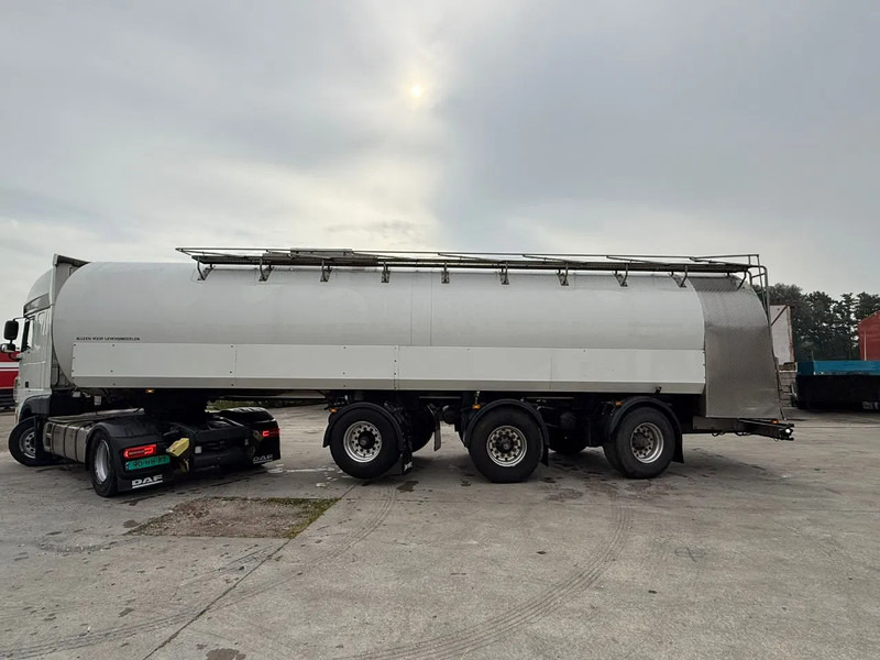 Lako 34.000L RVS/Edelstahl Melk/Milch/Food/Lebensmittel 2X Stuuras - Semirremolque cisterna: foto 3 Lako 34.000L RVS/Edelstahl Melk/Milch/Food/Lebensmittel 2X Stuuras - Semirremolque cisterna: foto 3