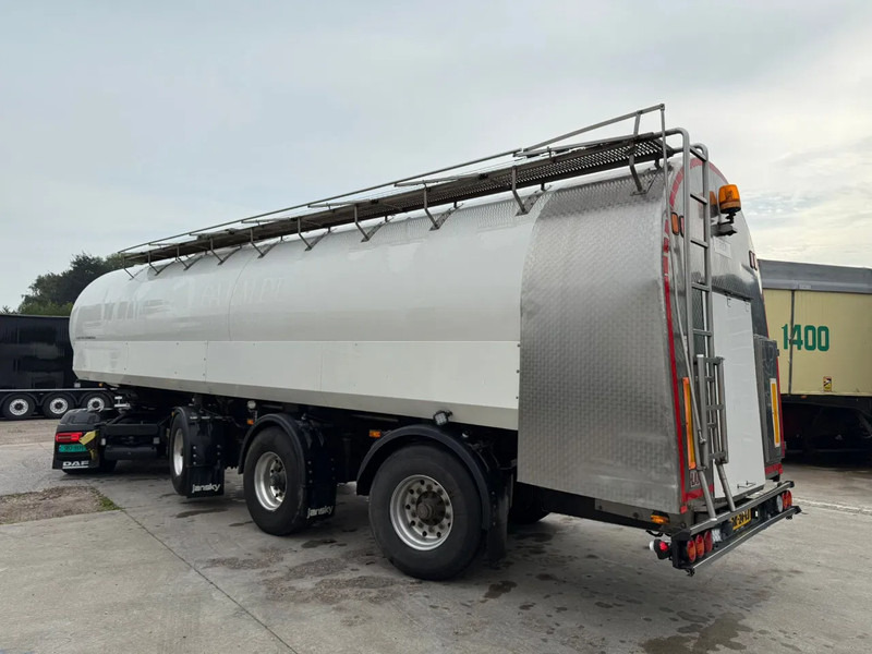 Lako 34.000L RVS/Edelstahl Melk/Milch/Food/Lebensmittel 2X Stuuras - Semirremolque cisterna: foto 4 Lako 34.000L RVS/Edelstahl Melk/Milch/Food/Lebensmittel 2X Stuuras - Semirremolque cisterna: foto 4