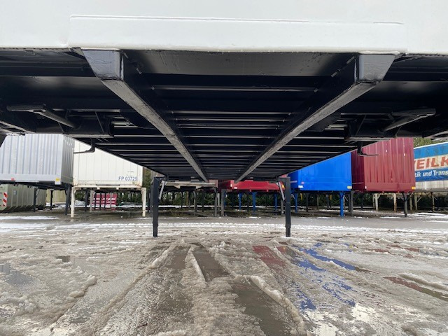 Caja cerrada Krone BDF-System 7.450 mm, LACK NEU, Eckhöhe: 2.900 mm,: foto 7