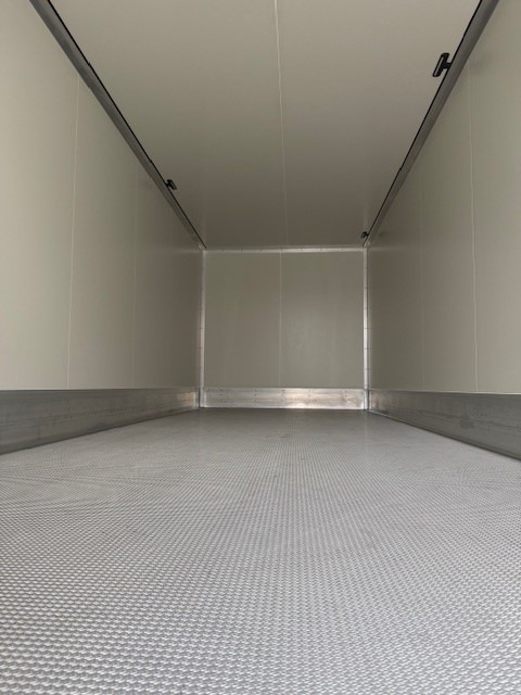 Krone BDF-System, 7.450 mm lang - Caja cerrada: foto 4 Krone BDF-System, 7.450 mm lang - Caja cerrada: foto 4