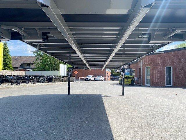 Krone BDF-System, 7.450 mm lang, Portaltüren, RAL 7037 Staubgrau - Caja cerrada: foto 4 Krone BDF-System, 7.450 mm lang, Portaltüren, RAL 7037 Staubgrau - Caja cerrada: foto 4