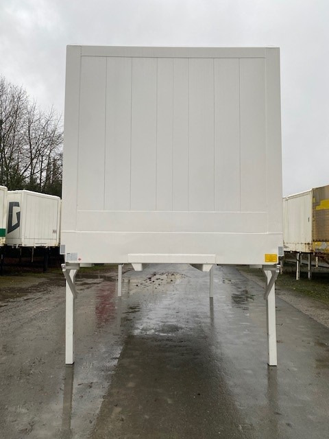 Krone BDF-System 7.450 mm lang, Premium Lack NEU in weiß - Caja cerrada: foto 2 Krone BDF-System 7.450 mm lang, Premium Lack NEU in weiß - Caja cerrada: foto 2