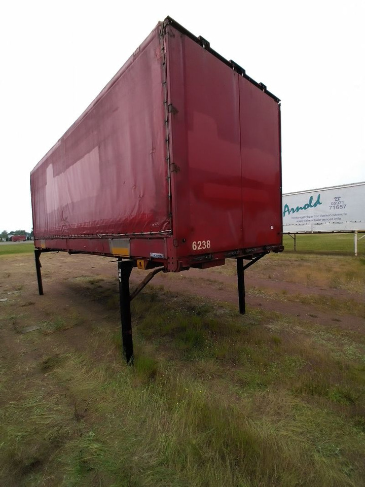 Krone Wechselpritsche mit Bordwänden und Plane, BDF-System, 7.450 mm lang. - Toldo carrocería: foto 3 Krone Wechselpritsche mit Bordwänden und Plane, BDF-System, 7.450 mm lang. - Toldo carrocería: foto 3