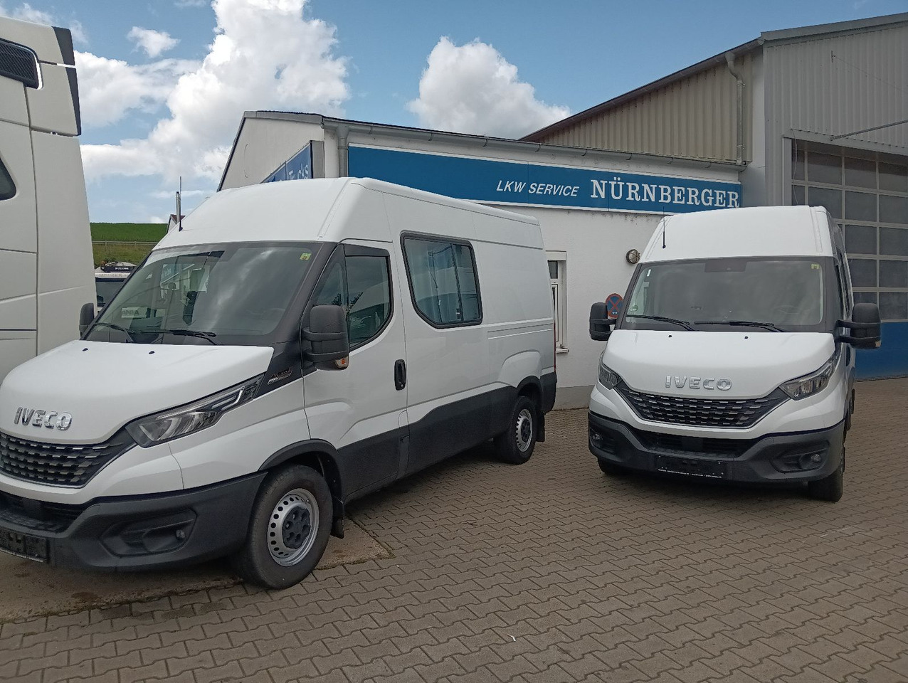 Iveco Daily Kasten HKa 35S21 V WB3520 AHK, Standheizun - Furgón: foto 5 Iveco Daily Kasten HKa 35S21 V WB3520 AHK, Standheizun - Furgón: foto 5