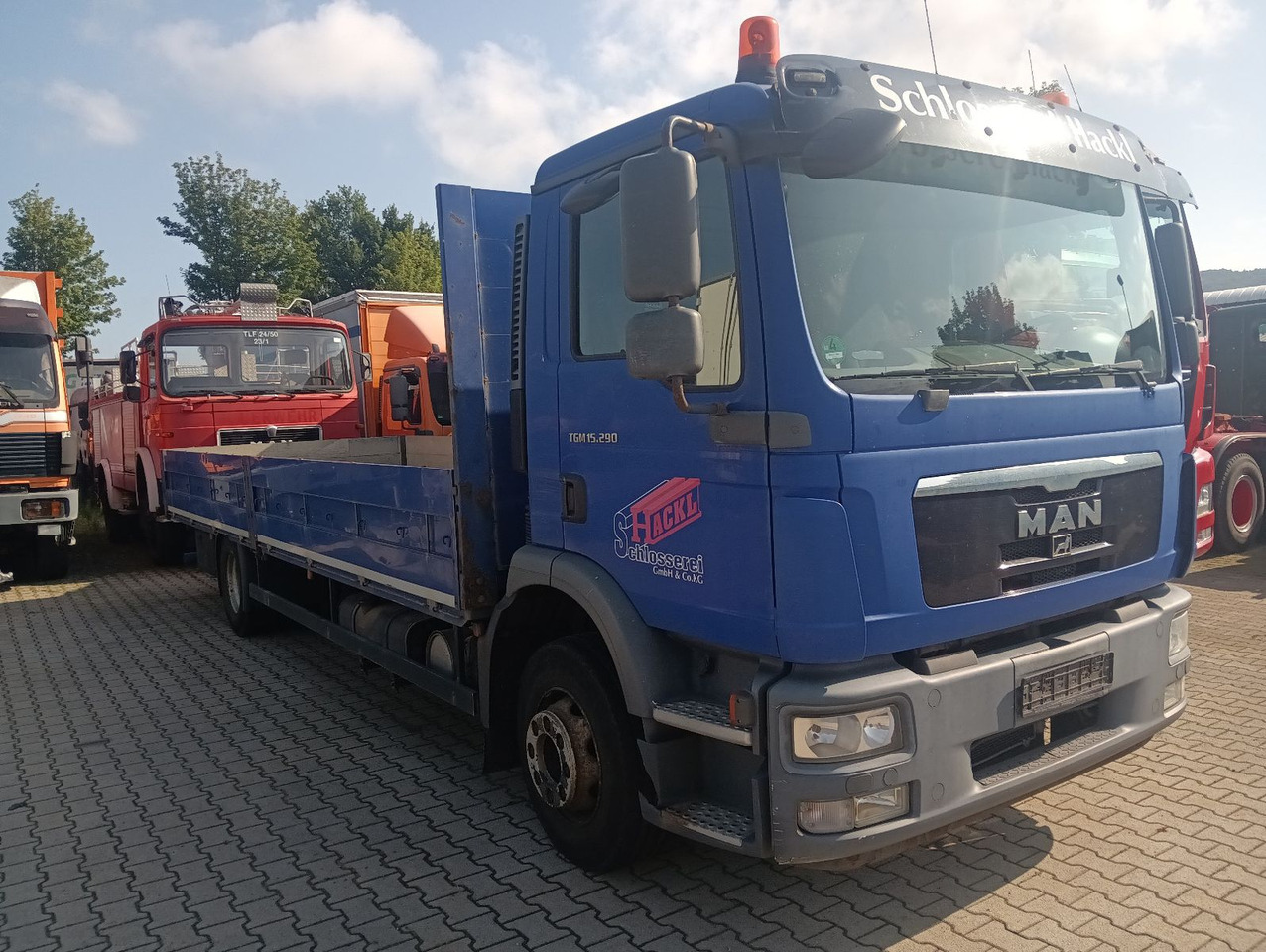 MAN TGM 15:290 4x2BL 8,5t NL 7m Klima 50erAHK Rungen - Camión caja abierta: foto 1 MAN TGM 15:290 4x2BL 8,5t NL 7m Klima 50erAHK Rungen - Camión caja abierta: foto 1