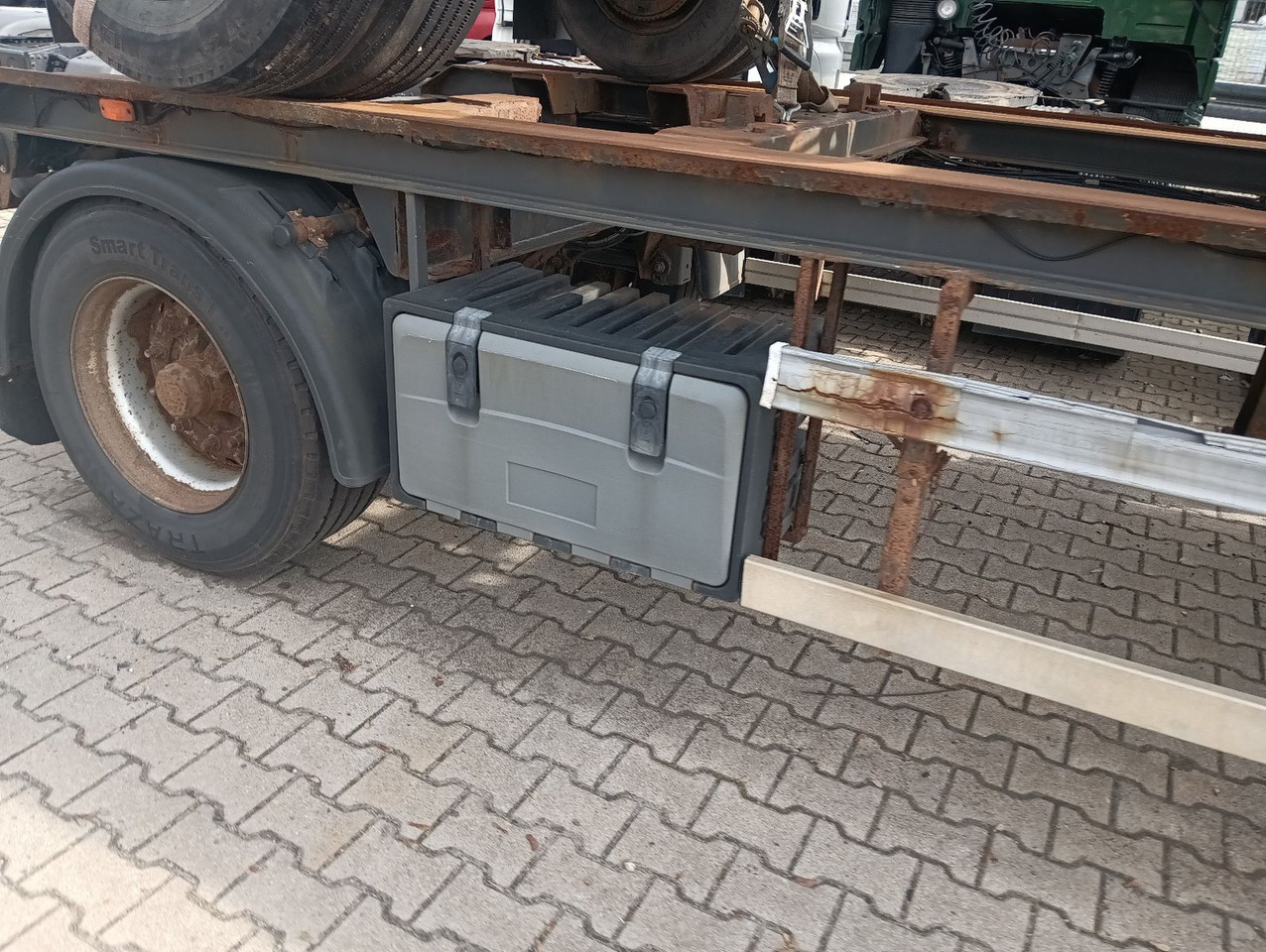 Müller-Mitteltal RA18 Abrollanhänger 7m BPW Trommel TÜV 5/2025 Müller-Mitteltal RA18 Abrollanhänger 7m BPW Trommel TÜV 5/2025 - Remolque multilift/ Portacontenedores de cadenas: foto 5 Müller-Mitteltal RA18 Abrollanhänger 7m BPW Trommel TÜV 5/2025 Müller-Mitteltal RA18 Abrollanhänger 7m BPW Trommel TÜV 5/2025 - Remolque multilift/ Portacontenedores de cadenas: foto 5